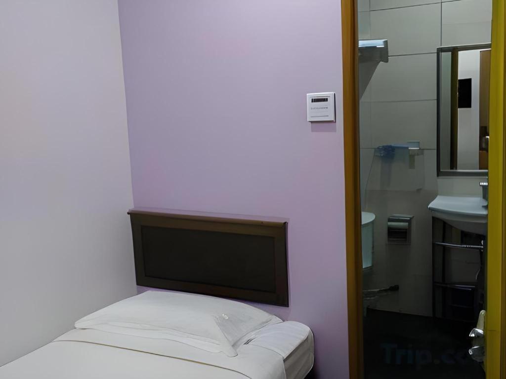 Id Hotel Yayasan Segamat Eksteriør billede
